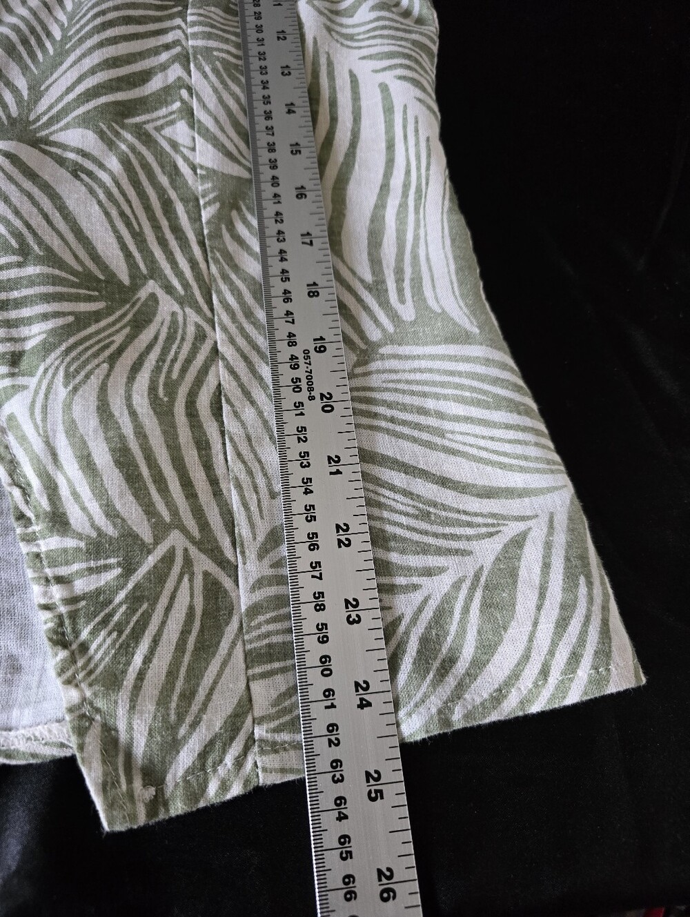 Made In Italy Linen-Blend Palm Leaf Sleeveless Top/Vest With Smocked Back Waist - Picture 6 of 6
